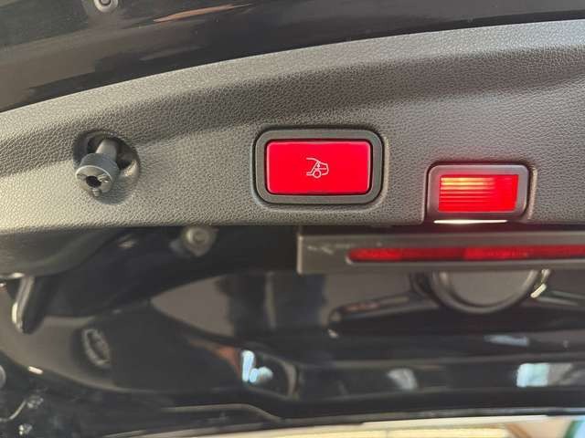 Mercedes-Benz E 400 Cabrio 5 J. Garantie SOFTCL. BURMEST