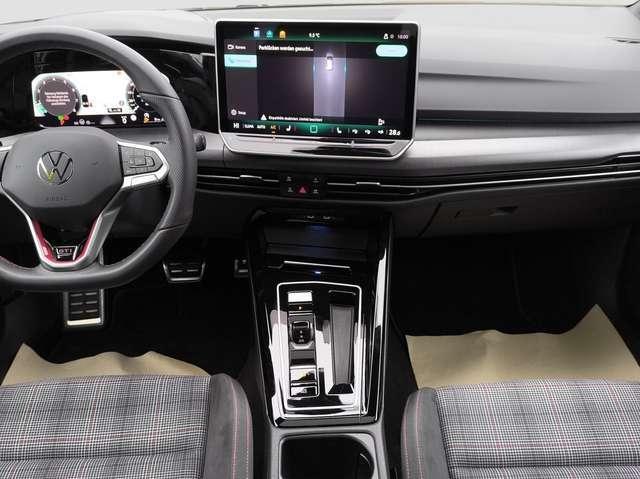 Volkswagen Golf GTI 8 2.0 TSI DSG BLACK STYLE PANO H&K-SOUND NAVI 19 E