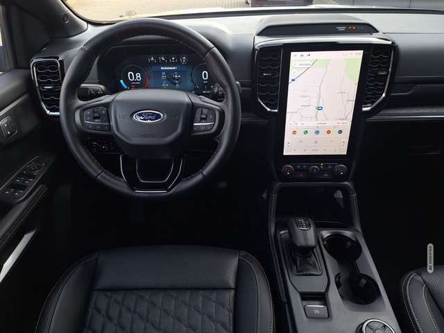 Ford Ranger Platinum 3,0 FOLIERT MATT HÖHER 20ZUmbau Breiter