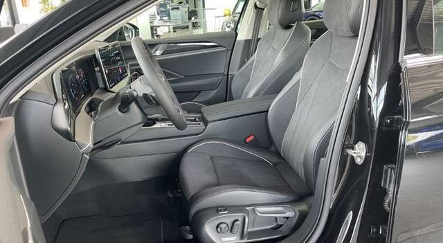 Volkswagen Passat Variant 2.0 Business Pano Navi ACC 360° IQ-Dri...