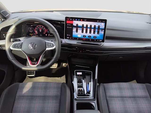 Volkswagen Golf GTI 8 2.0 TSI DSG BLACK STYLE PANO H&K-SOUND NAVI 19 E