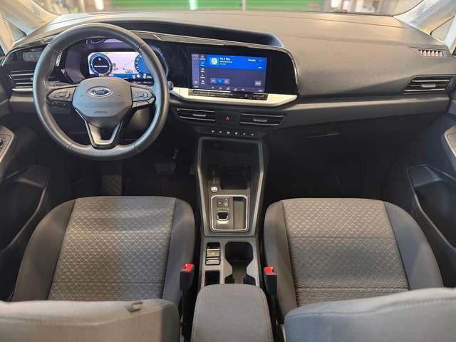 Ford Grand Tourneo Titanium 7 Sitze NAVI AHK ACC VIRT
