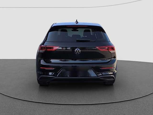 Volkswagen Golf 8 Lim. 1.5 TSI Life LED NAVI RFK