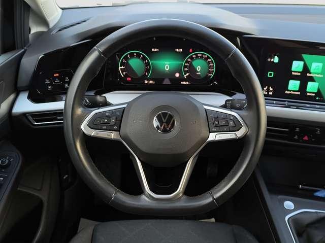 Volkswagen Golf 8 Lim. 1.5 TSI Life LED NAVI RFK