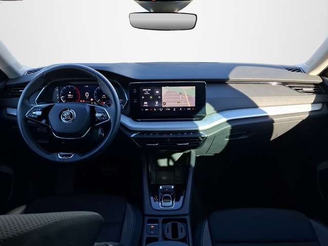 Skoda Octavia Combi 2.0 TDI Tour DSG / NAVI / ACC / LED / SITZHE