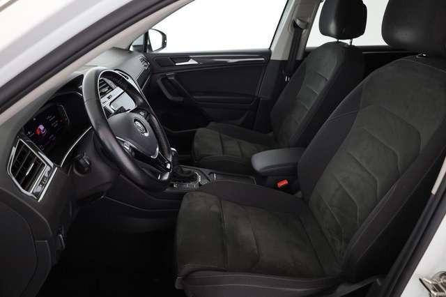 Volkswagen Tiguan Allspace 2.0 TDI DSG 4M Highline R-Line, 7-Sitzer, AHK, Sta