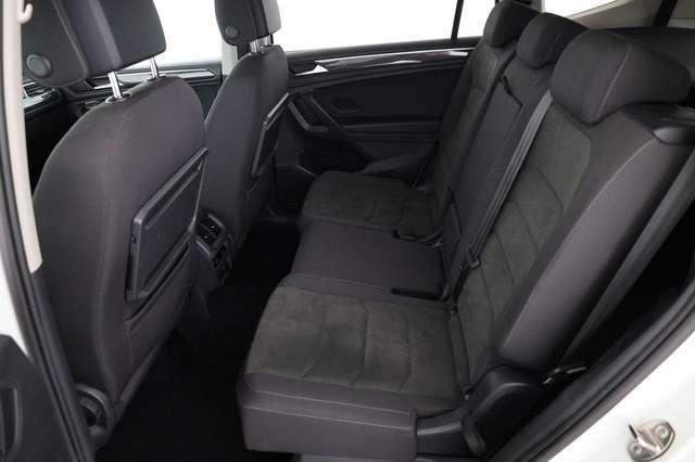 Volkswagen Tiguan Allspace 2.0 TDI DSG 4M Highline R-Line, 7-Sitzer, AHK, Sta
