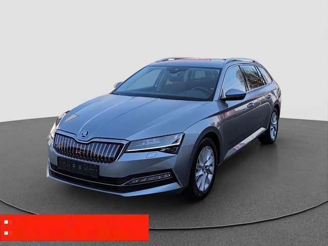 Skoda Superb Combi 1.4 TSI DSG Style iV VOLL-LED NAVI RFK PDC