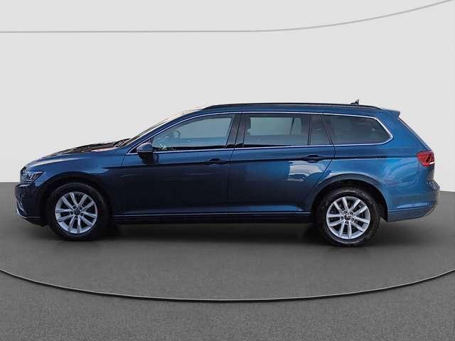 Volkswagen Passat Var. 1.5 TSI DSG Business AHK NAVI PDC Facelift