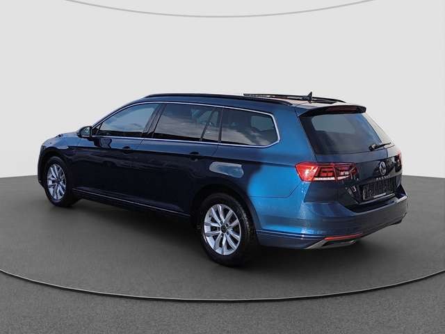 Volkswagen Passat Variant 1.5 TSI DSG Business AHK NAVI PDC Facelift