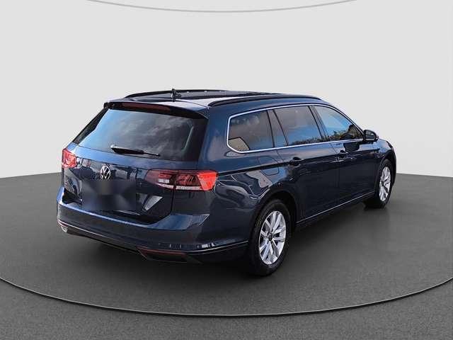 Volkswagen Passat Var. 1.5 TSI DSG Business AHK NAVI PDC Facelift