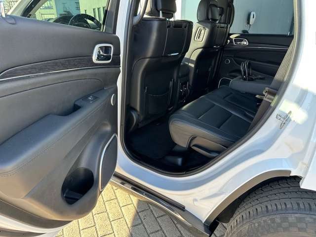 Jeep Grand Cherokee 3.6 V6 Pentastar 4WD Automatik Summit