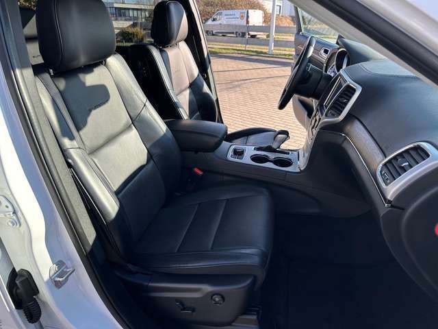 Jeep Grand Cherokee 3.6 V6 Pentastar 4WD Automatik Summit