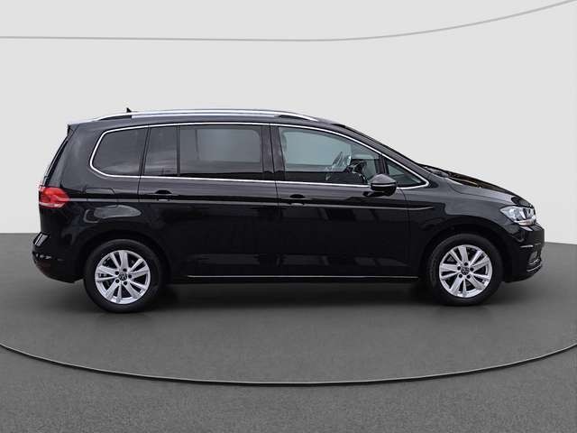 Volkswagen Touran 1.5 TSI DSG Highline ACC PDC SHZ