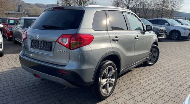Suzuki Vitara 1.6 Comfort Navi Kamera Klimaautom SHZ Tempom. Blu