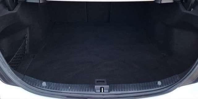 Mercedes-Benz C 180 BlueTEC / d Avantgarde KLIMA / PDC / NAVI / KAMERA