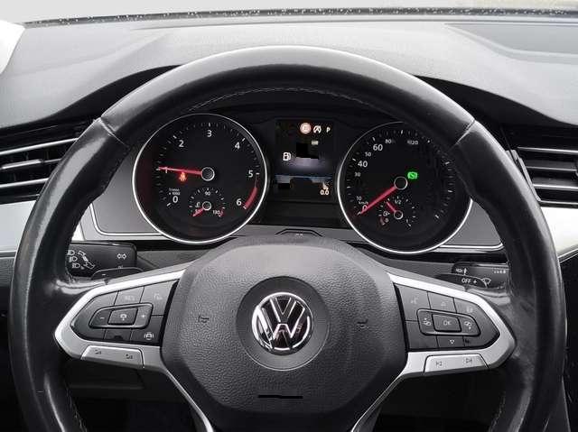 Volkswagen Passat Var. 2.0 TDI DSG Elegance AHK ACC NAVI