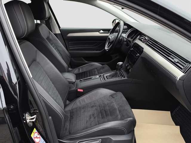 Volkswagen Passat Var. 2.0 TDI DSG Elegance AHK ACC NAVI