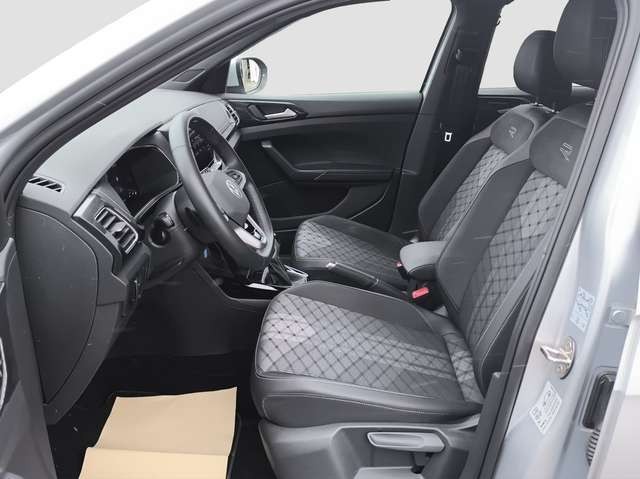 Volkswagen T-Cross 1.5 TSI DSG R-Line AHK MATRIX-LED NAVI