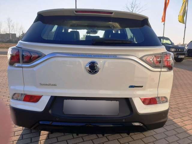 Ssangyong Korando E-Motion Bronze (CW)