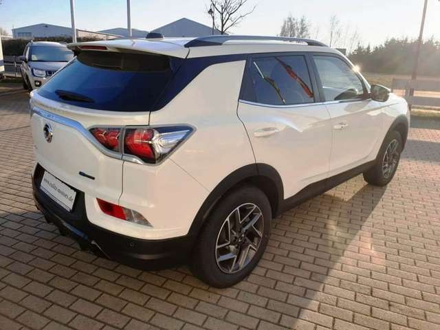 Ssangyong Korando E-Motion Bronze (CW)