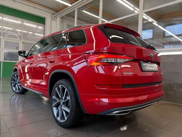 Skoda Kodiaq Sportline 4x4 LEDER 4xSHZ LED AHK CARPL.
