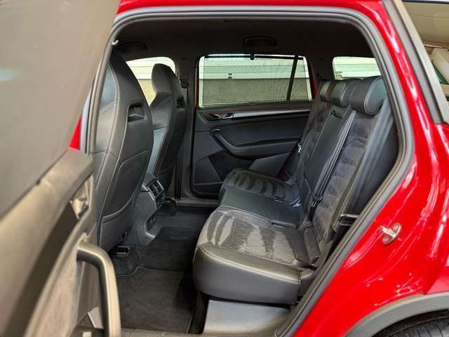 Skoda Kodiaq Sportline 4x4 LEDER 4xSHZ LED AHK CARPL.