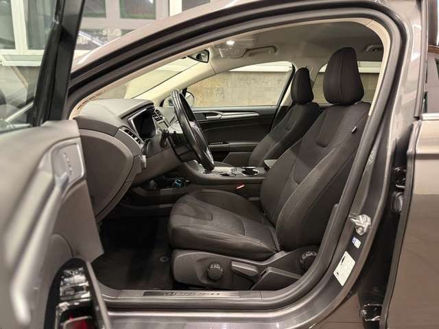 Ford Mondeo Turnier Titanium Autom Navi Ambi Kamera