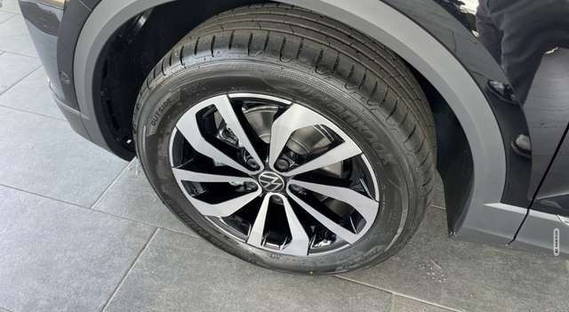 Volkswagen T-Roc Style 1.5 TSI Navi ACC  el.Hecklappe IQ-Light Kame