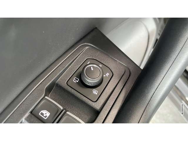 Volkswagen T-Roc Style 1.5 TSI Navi ACC  el.Hecklappe IQ-Light Kame