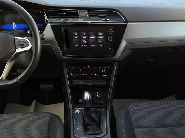 Volkswagen Touran 1.5 TSI DSG Comfortline ACC PDC SHZ