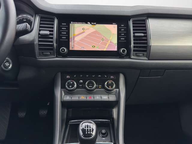 Skoda Kodiaq 1.5 TSI Ambition 7-SITZER / KLIMA / NAVI / SITZHEI