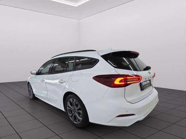 Ford Focus Turnier ST-Line Automatik *LED*ACC*RFK*TWA