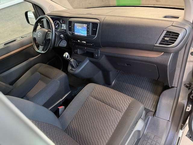 Toyota Proace Verso Compact PDC KAMERA NAVI DAB TEMPOM.