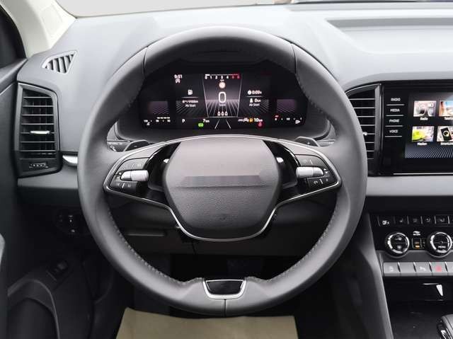 Skoda Karoq 1.5 TSI DSG Selection ACC LED PDC
