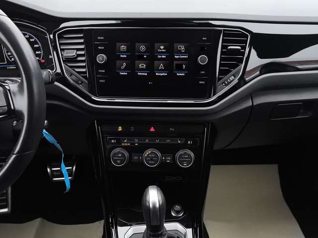 Volkswagen T-Roc 2.0 TSI DSG 4M R-Line AHK NAVI RFK