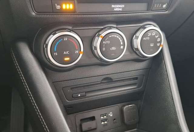 Mazda CX-3 Homura 2.0 KLIMA / NAVI / LED / SITZHEIZUNG