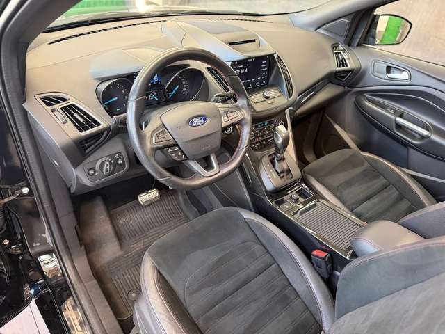 Ford Kuga 5 J. Garantie Pano Xenon AHK Kamera ACC
