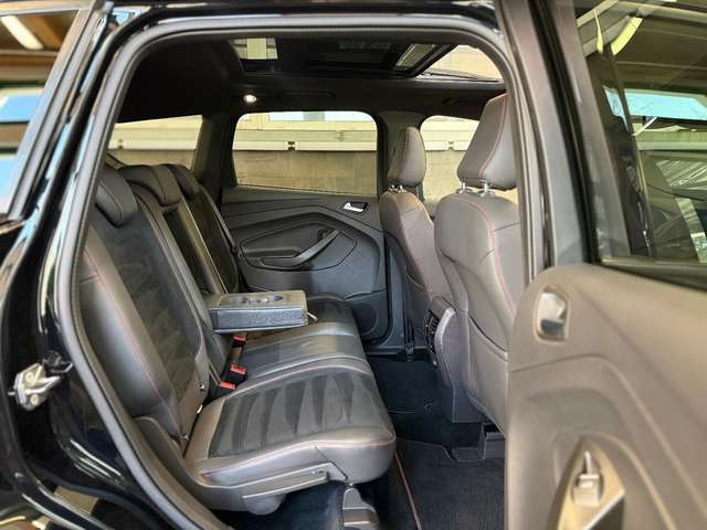 Ford Kuga 5 J. Garantie Pano Xenon AHK Kamera ACC