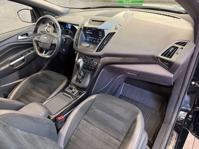 Ford Kuga 5 J. Garantie Pano Xenon AHK Kamera ACC