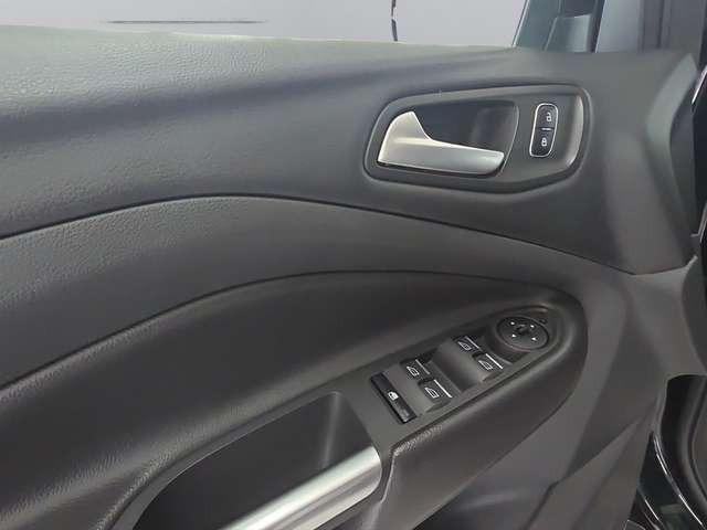 Ford Kuga ST-Line *Kamera*elekt.Heckk*Beh.Lenkrad*SHZ