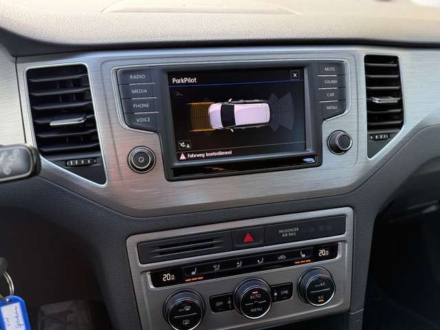 Volkswagen Golf Sportsvan XENON SHZ AHK KAMERA MASSAGE