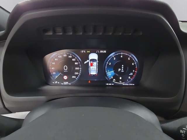 Volvo XC90 Momentum Pro AWD *Pano*HUD*ACC*LED*