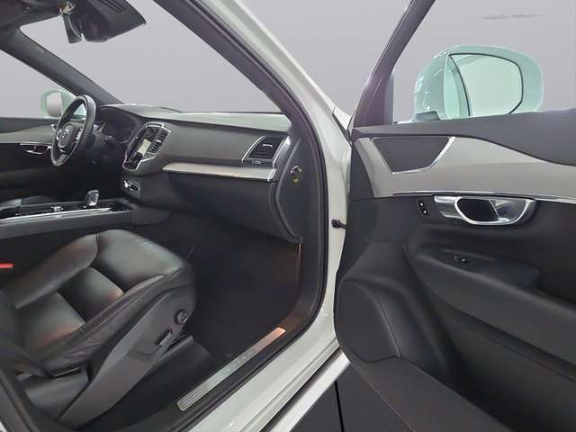 Volvo XC90 Momentum Pro AWD *Pano*HUD*ACC*LED*