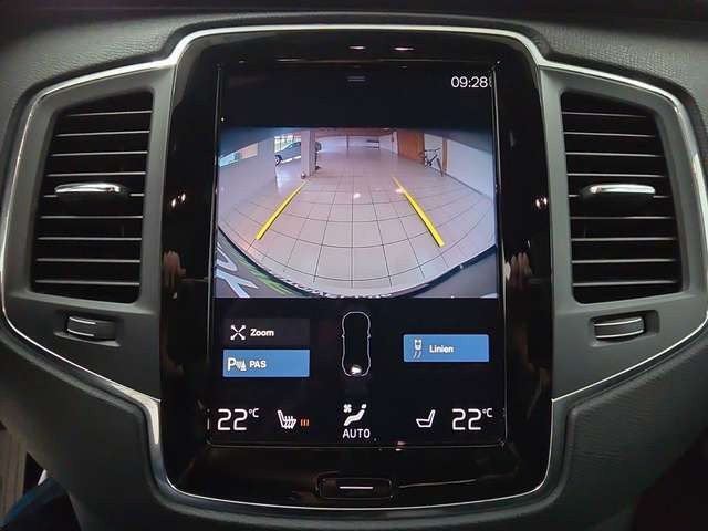 Volvo XC90 Momentum Pro AWD *Pano*HUD*ACC*LED*