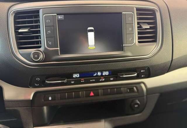Opel Zafira Life Edition M 8 SITZE NAVI AHK SHZ PDC