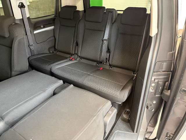 Opel Zafira Life Edition M 8 SITZE NAVI AHK SHZ PDC