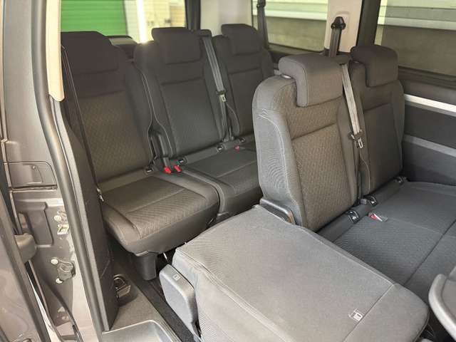 Opel Zafira Life Edition M 8 SITZE NAVI AHK SHZ PDC