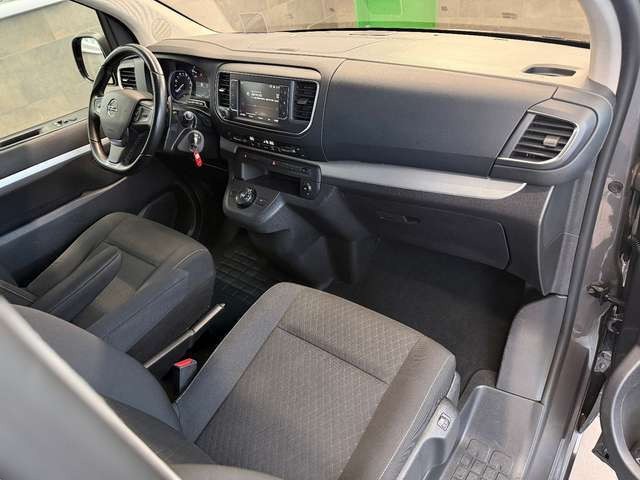 Opel Zafira Life Edition M 8 SITZE NAVI AHK SHZ PDC