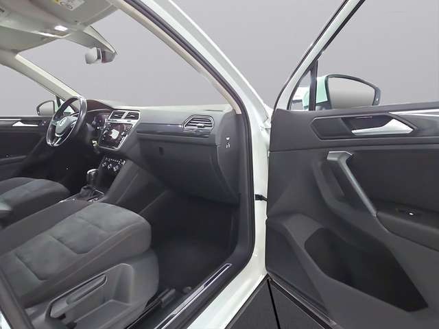 Volkswagen Tiguan Highline R-Line 4Motion*AHK*ACC*LED*RFK*